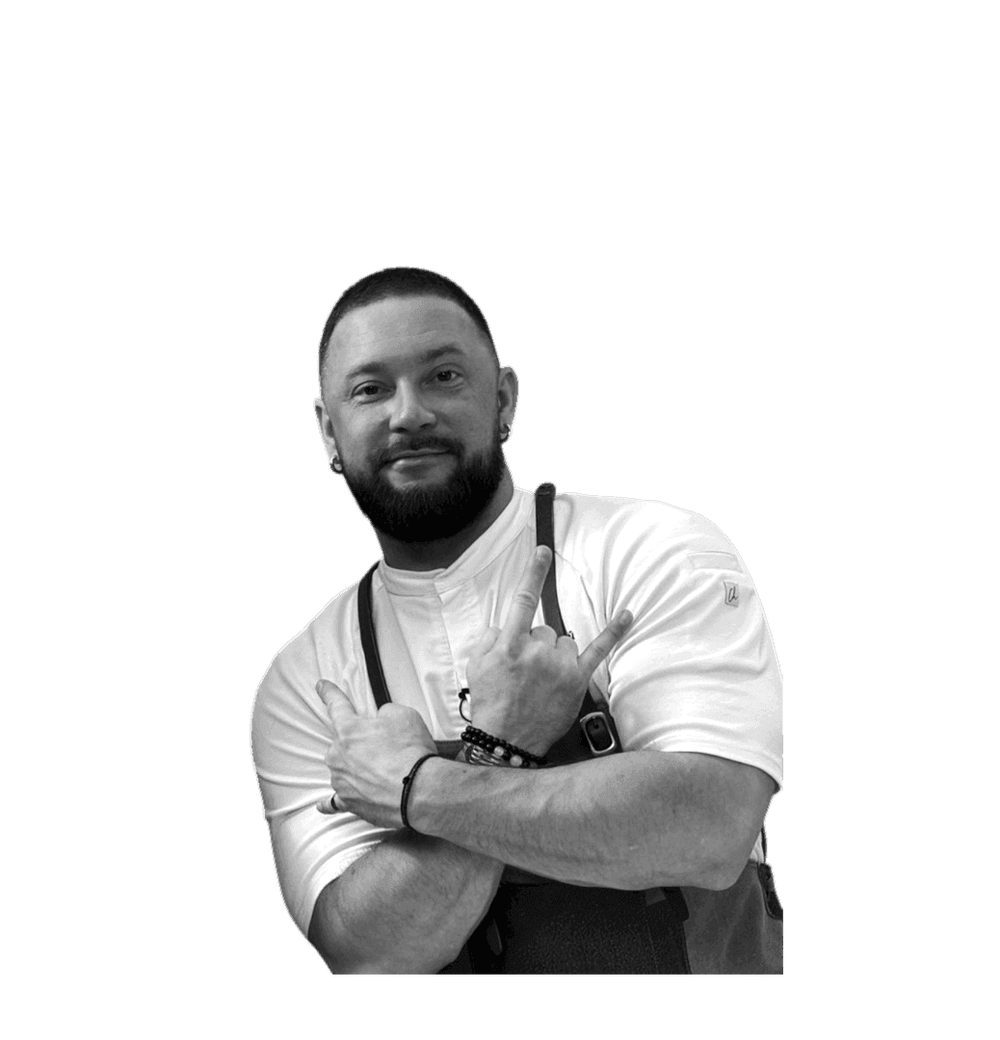 Сергей Акашев – известный российский бренд-шеф, ресторатор и телеведущий.